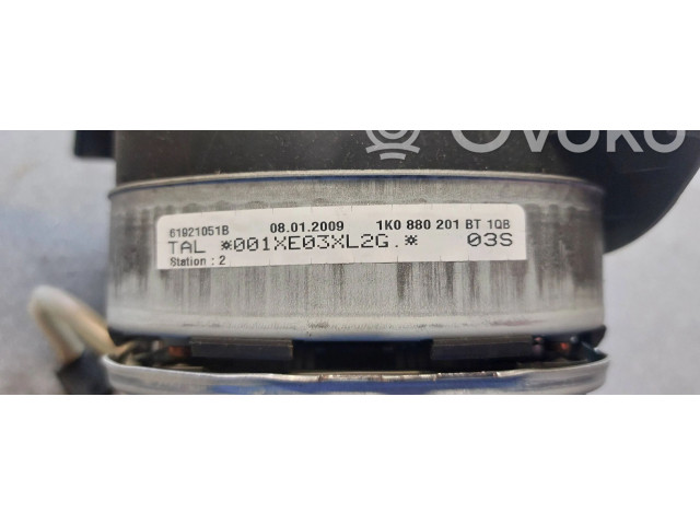 Руль Volkswagen Scirocco  2008 - 2016 года 1K8419091K, 1K0880201BT      