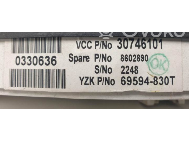 Přístrojová deska  Volvo XC90 2002 8602890, 8691648  