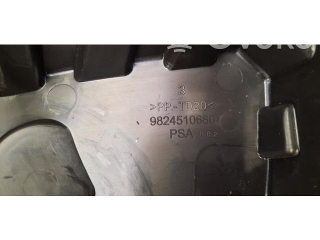   Pojistková skříňka    Peugeot 2008 II 2021