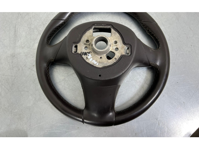 Руль Volkswagen Touareg II  2010 - 2018 года 7P6419091G      