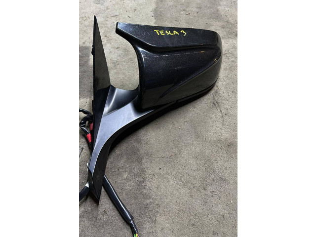Zpětné zrcátko  Tesla Model 3 2022    