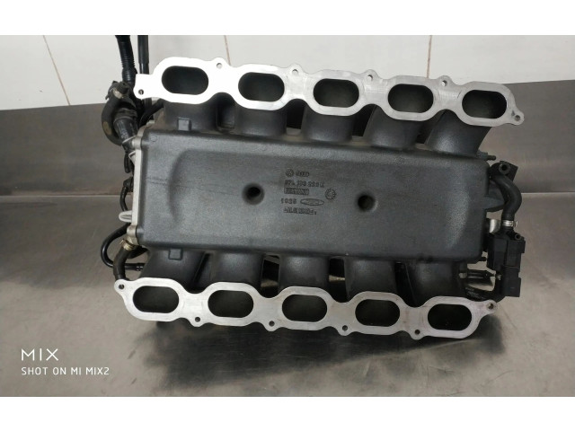 Vstřikovač 07L133223K   Audi RS6 C6     