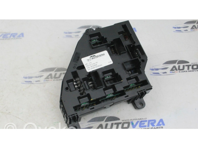 Блок предохранителей  9315151   BMW X3 F25    
