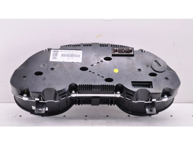 Панель приборов 8R0920931B   Audi Q5 SQ5       