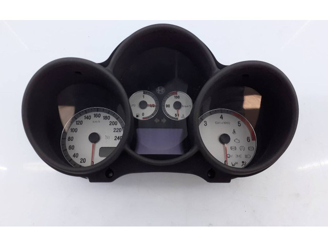 Přístrojová deska  Alfa Romeo GTV 2006 110080264025, 156071345  