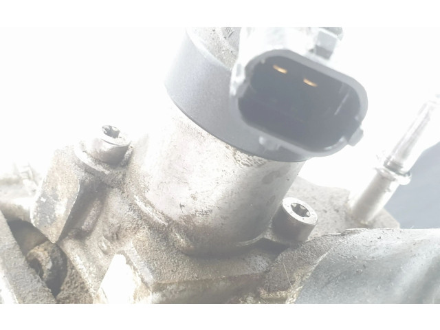 Vstřikovač 167007358R, 167007358R   Renault Clio IV     