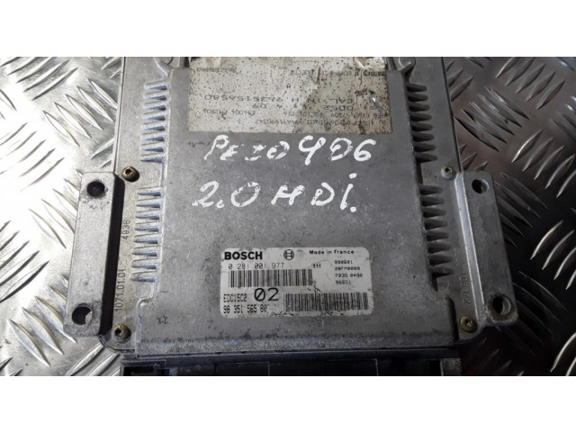 Řídící jednotka 0281001977, 9635156580   Peugeot 406 1999