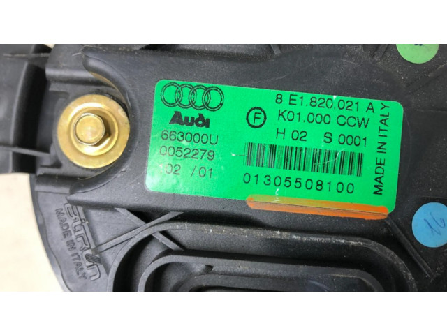 Вентилятор печки    8E1820021A   Audi A4 S4 B6 8E 8H