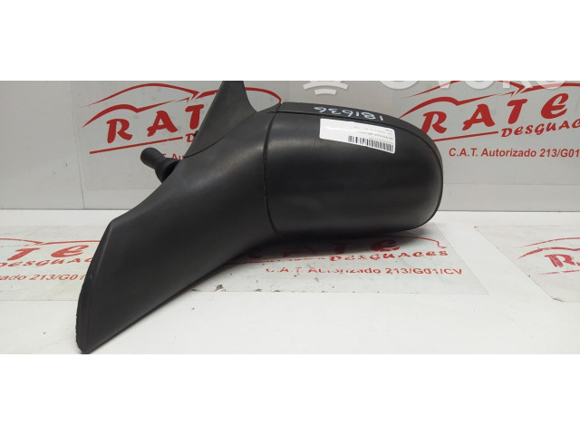 Vstřikovač 008062349   Opel Corsa B     