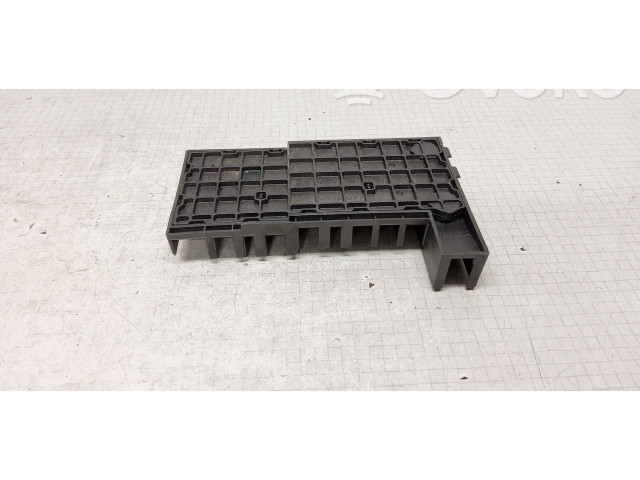Блок предохранителей 7H0937550A, 1229130757MS   Volkswagen Transporter - Caravelle T5      