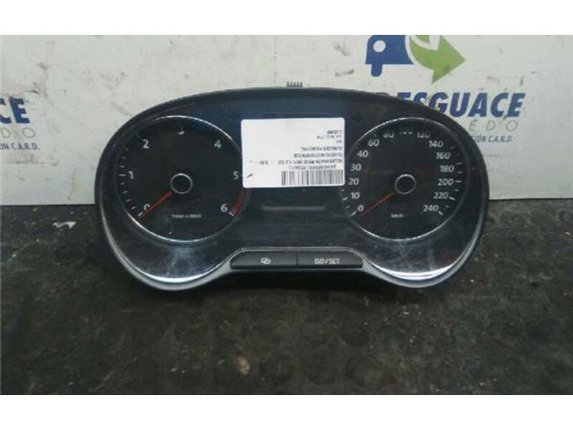 Přístrojová deska  Volkswagen Polo I 86 2012 6R0920861K  