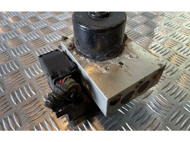 Jednotka ABS 8671224, 5WK84002   Volvo S80 2000