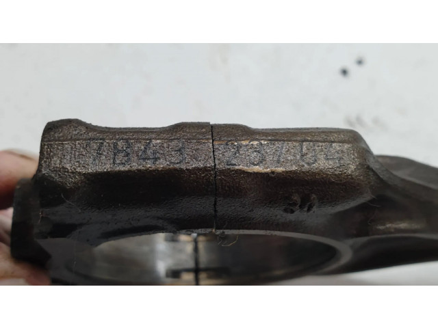  Поршень с шатуном N63 B44 A 784323704  BMW 7 F01 F02 F03 F04 для бензинового двигателя 4.4
