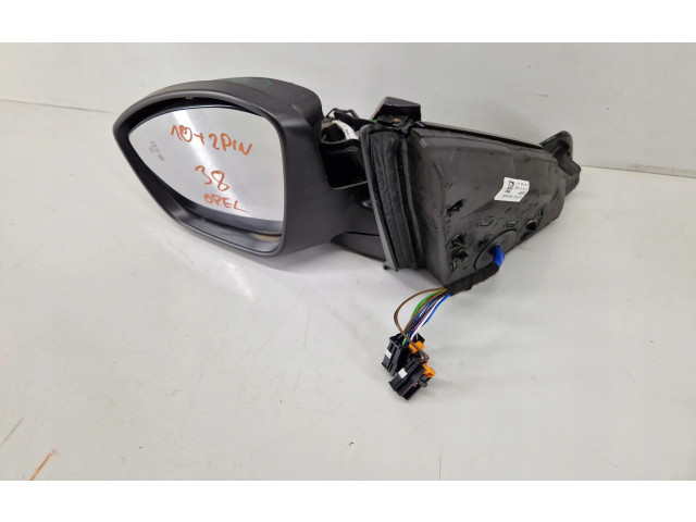Zpětné zrcátko  Peugeot 208 2020  39225917  