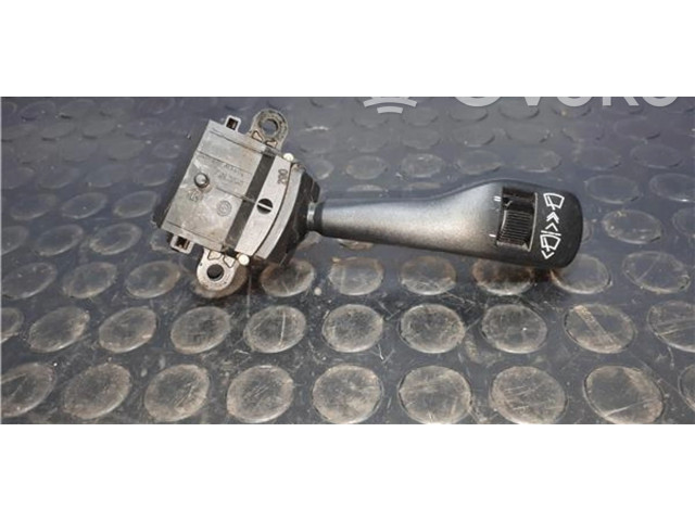 Ручка стеклоочистителей 8363664I   BMW 3 E46