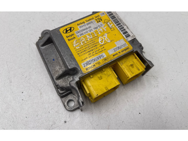 Руль Hyundai Santa Fe  2006 - 2012 года 959102B970, 0285010123      