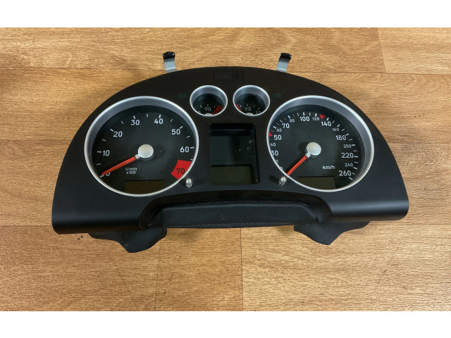 Přístrojová deska  Audi TT Mk1 1999 8N1919860C, 9905220009  