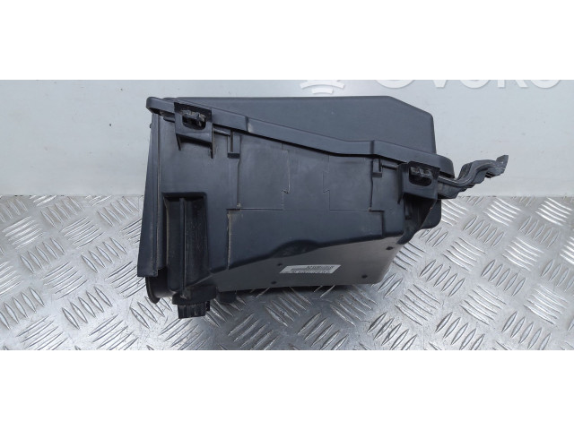   Pojistková skříňka 9804681980, 9678633380   Peugeot 308 2015
