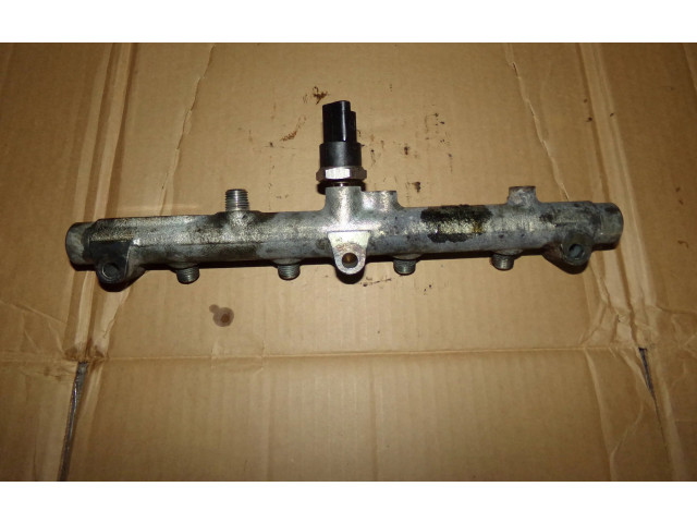 Vstřikovací lišta 0445214017   Peugeot 807     