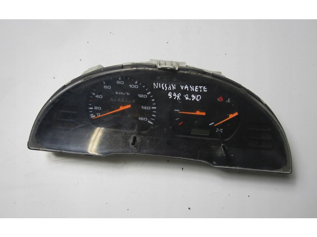 Přístrojová deska  Nissan Vanette 1999 21066601  