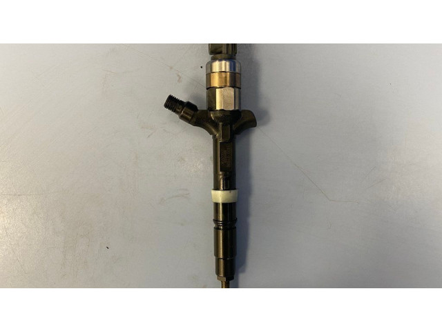 Vstřikovač 2367027020, 09B00858   Toyota Corolla E110  pro naftový motor 2.0 1CD-FTV 