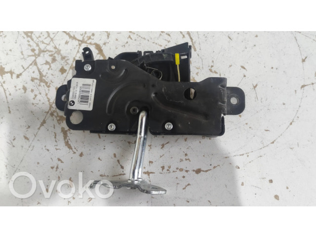 Zámek zadních dveří C33550100   BMW 5 G30 G31 2019