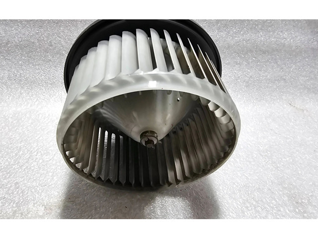 Вентилятор печки    4B1820021B, 0130111202   Audi A6 Allroad C5