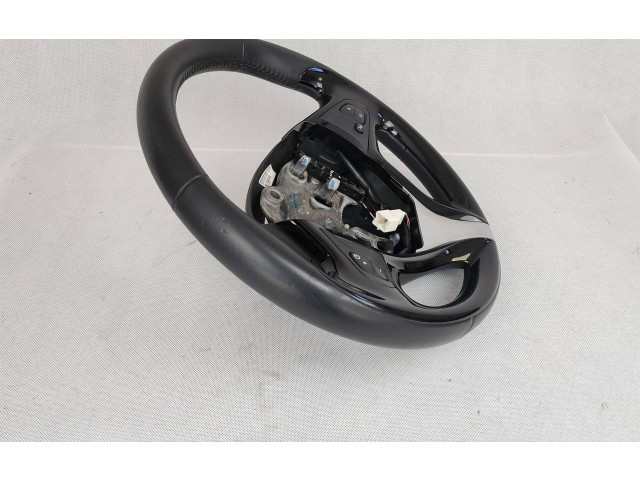 Руль Renault Clio IV  2012 - - года 484007003R      