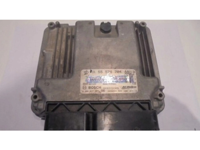 Řídící jednotka 55578704, 0281017587   Opel Meriva B 2010
