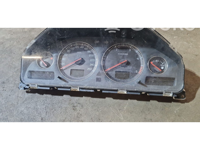 Přístrojová deska  Volvo V70 2003 8673262  