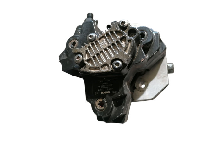 Vstřikovací čerpadlo 0445010043, 8689591   Volvo XC70     
