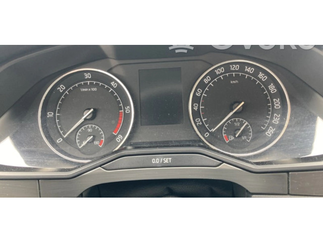 Přístrojová deska  Skoda Superb B8 (3V) 2015 3V0920751  