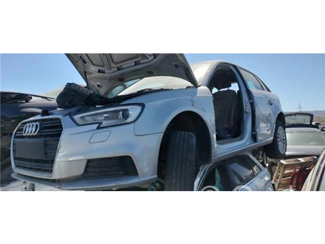 Боковая подушка безопасности    Audi A3 S3 8V