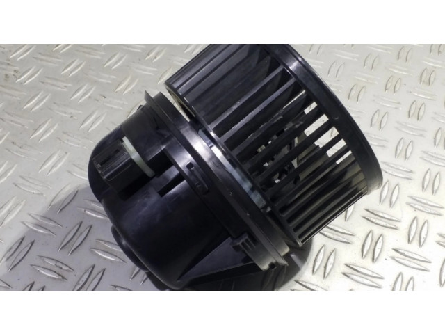 Вентилятор печки    H1F118456BA, A73582112   Ford Focus
