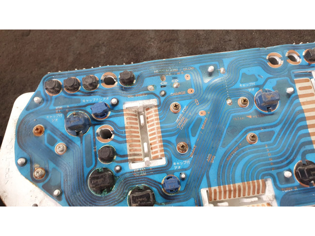 Панель приборов MR233049, 223220   Mitsubishi Colt       