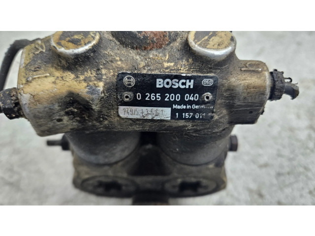 Jednotka ABS 0265200040, 1157011   BMW 3 E30 1989