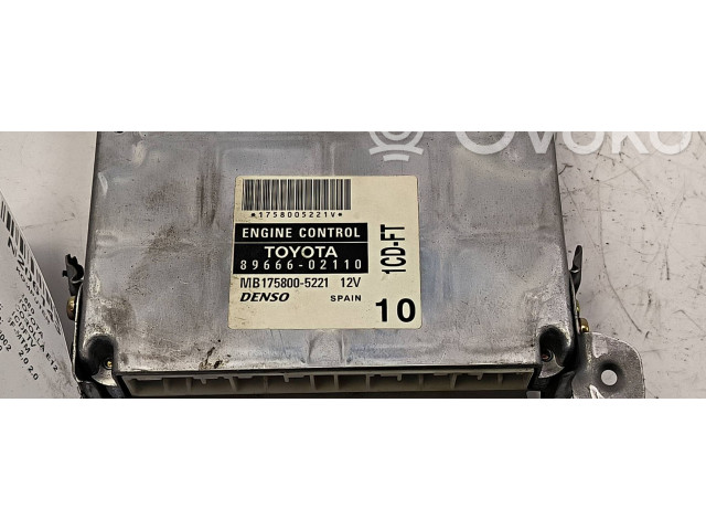 Řídící jednotka 89666-02110   Toyota Corolla E120 E130 2002