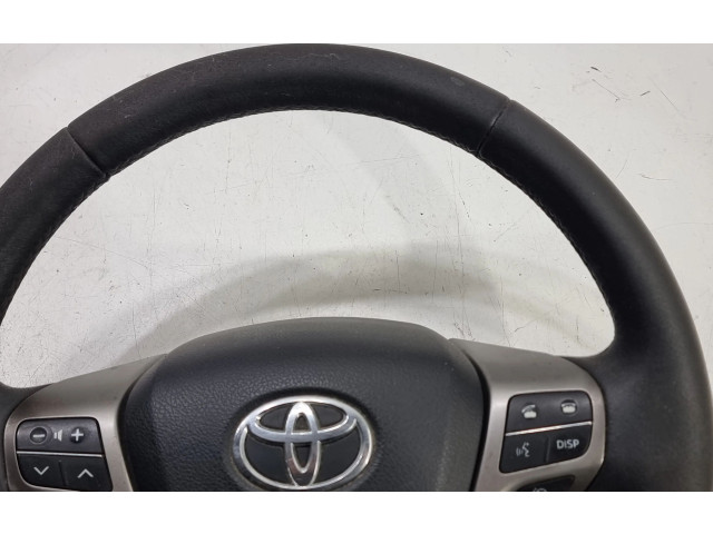 Volant Toyota Verso 2010   