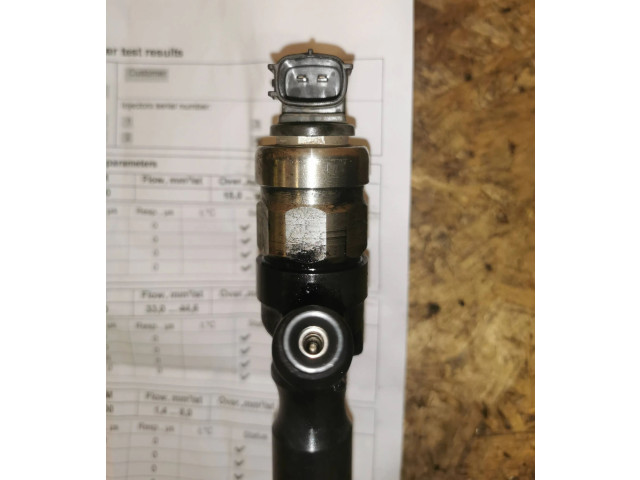 Vstřikovač 236700L020, 01H74378   Toyota Land Cruiser (J120)    1kd 