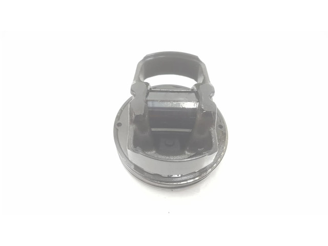 Píst 0628V1, 1151CB   Citroen C4 I  pro naftový motor 1.6  