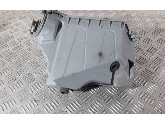 Блок предохранителей  8K1907355E   Audi A4 S4 B8 8K    