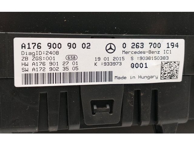 Přístrojová deska  Mercedes-Benz A W176 2015 A1769009002  
