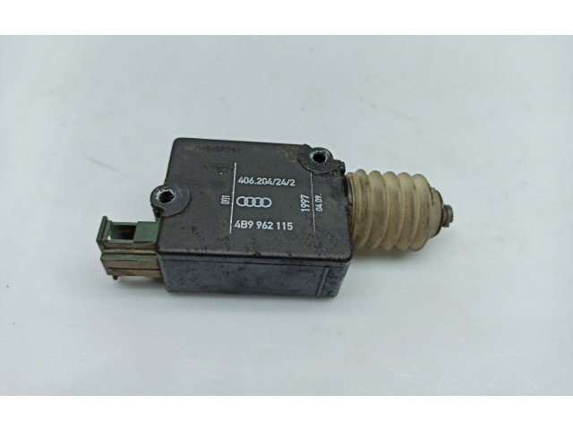 Замок багажника 406204242, 4B9962115    Audi A6 S6 C5 4B 1997 - 2005 года
