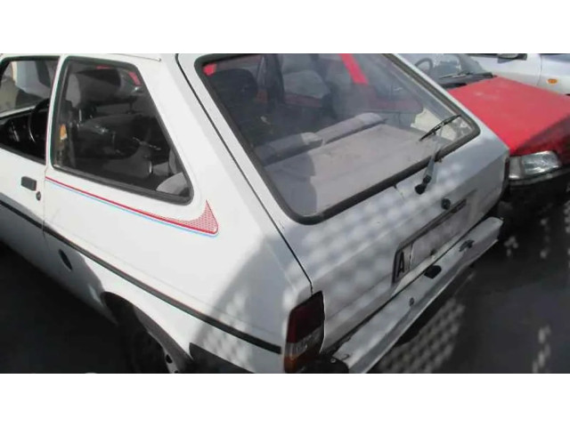 Zpětné zrcátko  Ford Fiesta 1987  NEGRO, MANUAL  