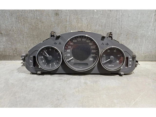 Přístrojová deska  Mercedes-Benz CLS C219  A2195403711, A2195403711  