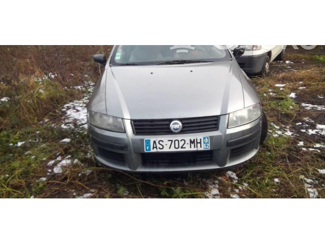 Zpětné zrcátko  Fiat Stilo 2004  735335232  