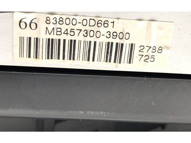 Přístrojová deska  Toyota Yaris 2005 83800-0D661  