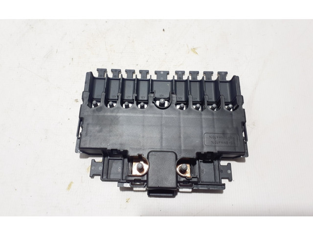   Pojistková skříňka A2235408444   Mercedes-Benz C W206 2021