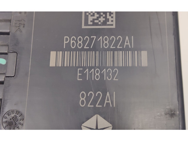 Блок управления парковки 68271822AI, P68271822AI   Ram 1500