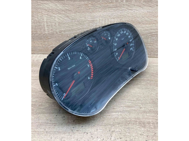 Přístrojová deska  Seat Toledo II (1M) 1998 W01M0920800C, 88311292  